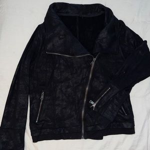 VINTAGE BLACK BOMBER JACKET WITH SILVER ZIPPER DETAILING